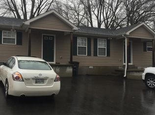 305 Young Ave, Lafayette, TN 37083