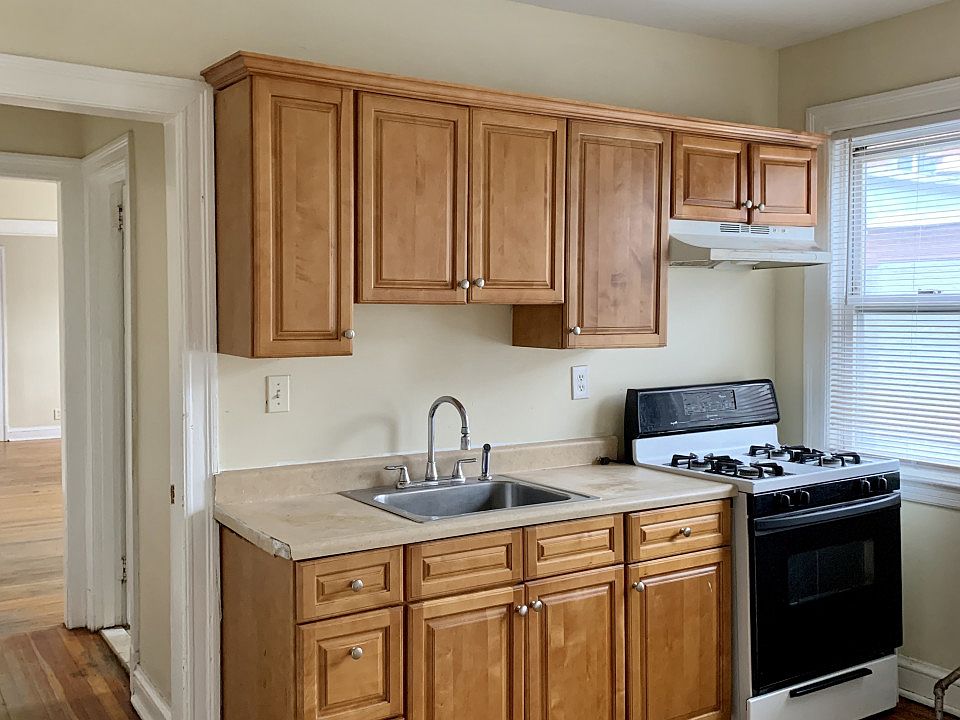 771 Farmington Ave West Hartford CT Zillow