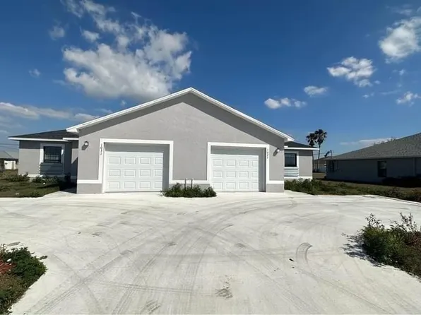 1027 Andalusia Blvd, Cape Coral, FL 33909