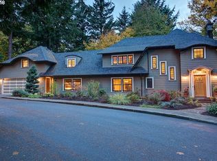 2241 SW Montgomery Dr, Portland, OR 97201