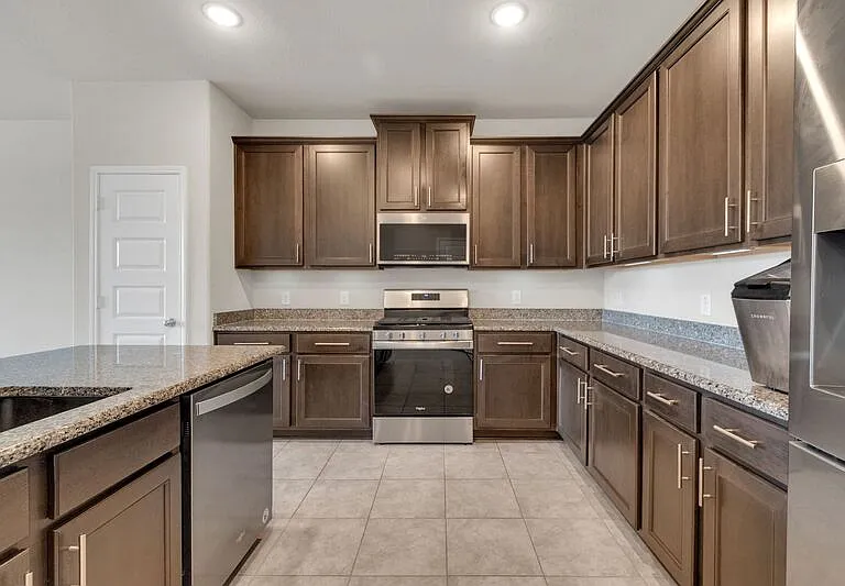 3140 Blacksmith Ln — Photo 13