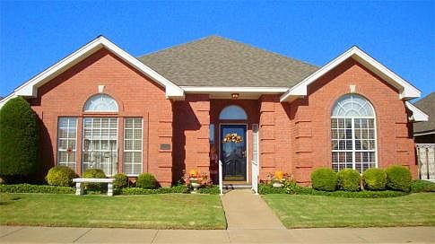 4024 Kingsbury Dr.