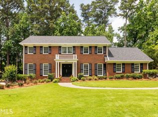 4896 Olde Village Ct, Atlanta, GA 30338
