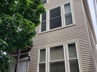 3111 N Racine Ave, Evanston, IL 60657