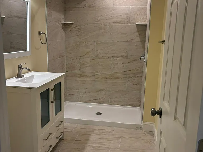 1729 N Caroline St #4 — Photo 3