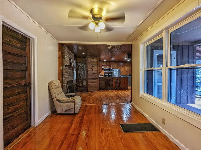 139 Cradle Rock Rd — Photo 17