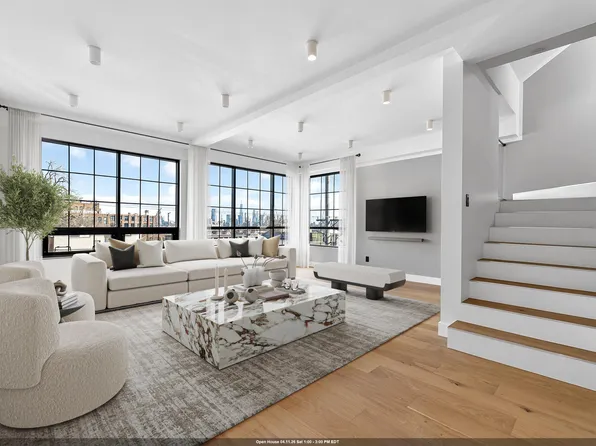 31 Bayview Avenue image 1 of 40