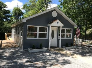 7 Amherst Way, Hopatcong, NJ 07843