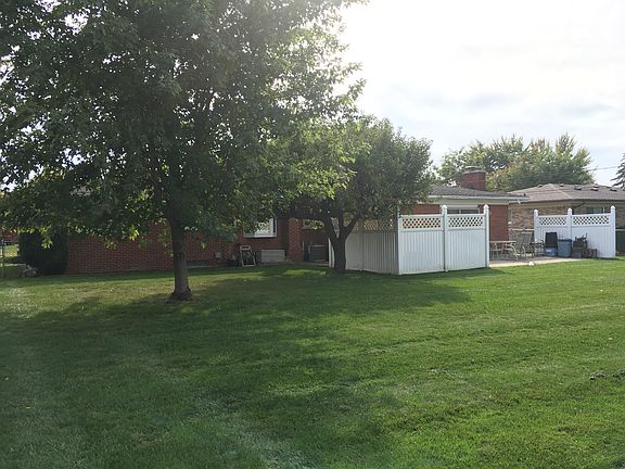 Spacious Backyard