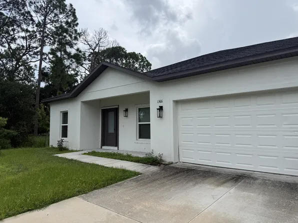 1366 Pavillion St NW, Palm Bay, FL 32907