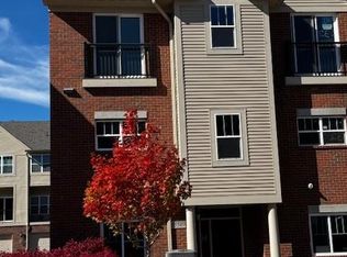 25549 Grandview Ln #31, Novi, MI