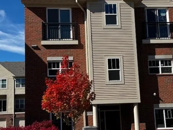 25549 Grandview Ln #31, Novi, MI 48375