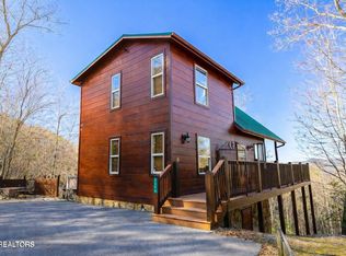 4204 Round Top Way, Sevierville, TN 37862