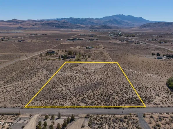 12595 Shawnee Rd, Silver Springs, NV 89429