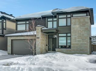 525 Supernova St, Ottawa, ON K4M 0K2