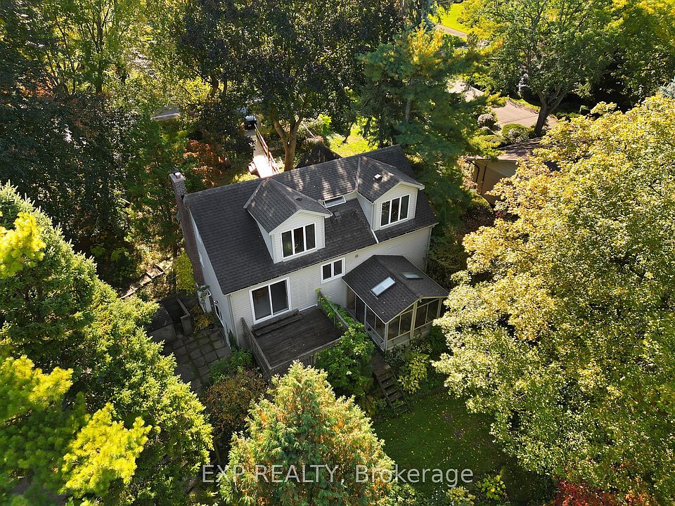 1st image of 2052 York Rd