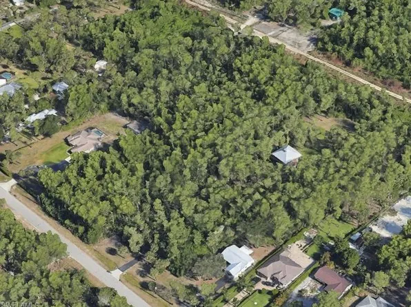 5787 Green BLVD, NAPLES, FL 34116