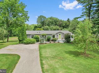 1567 Shadyside Rd, West Chester, PA 19380