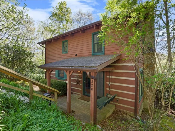 320 Holly Lane, Blowing Rock, NC 28605