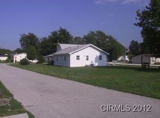 702 S Pearl St, Windfall, IN 46076