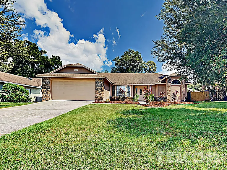 1805 Hitching Post Pl — Photo 26