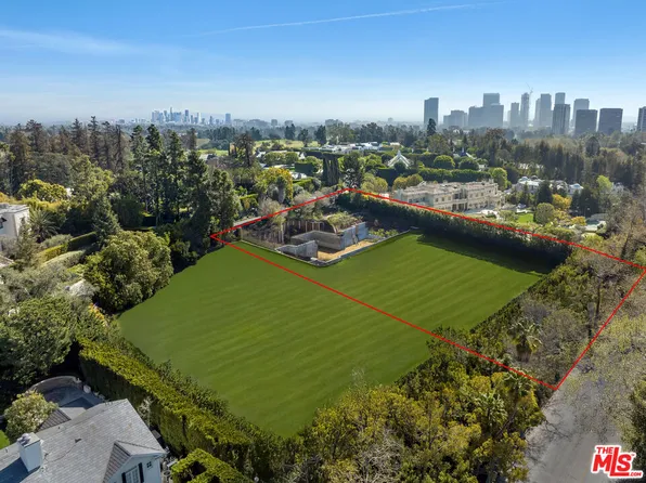 355 S Mapleton Dr, Los Angeles, CA 90024