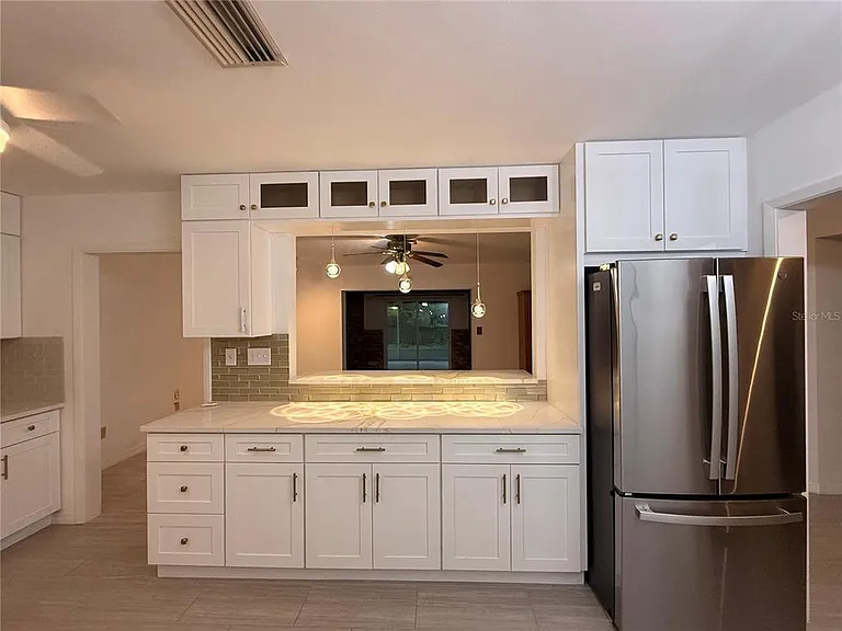 164 Pinewood Ave — Photo 11