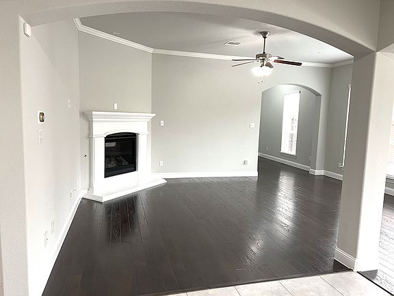 3rd image of 1300 Lauren Creek Ln