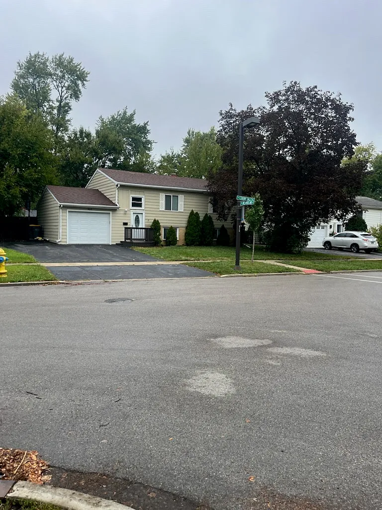 408 Cherry Valley Rd photo 1