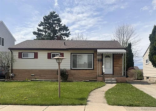 26371 Compson St Photo 1