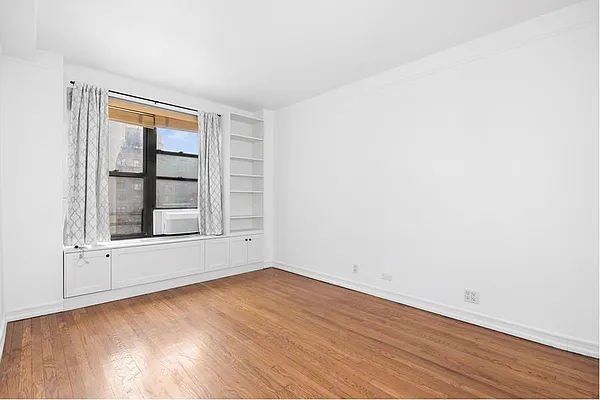 Sold by Douglas Elliman | media 9