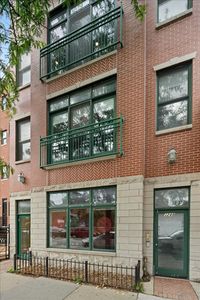 3248 N Sheffield Ave #3, Chicago, IL, 60657
