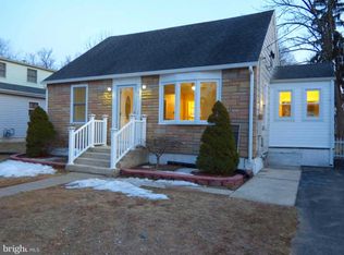 51 Sherwood Ave, Hamilton, NJ 08619