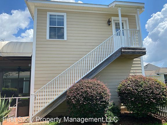 3rd image of 4229 Summertree Dr #B
