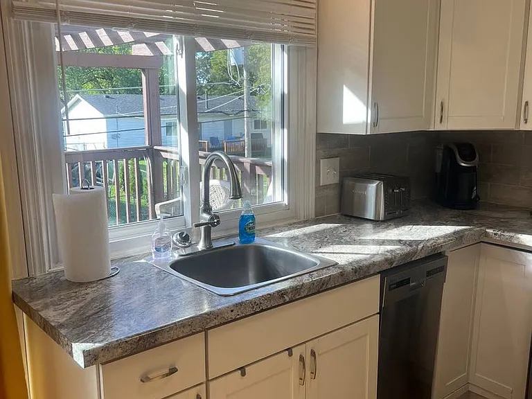 325 Rockhurst Rd — Photo 22