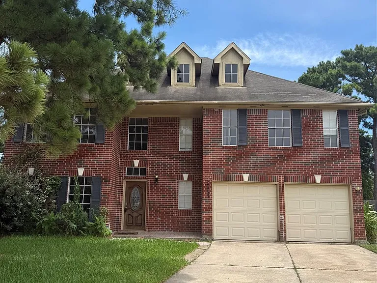 5322 Golden Stream Dr — Photo 2