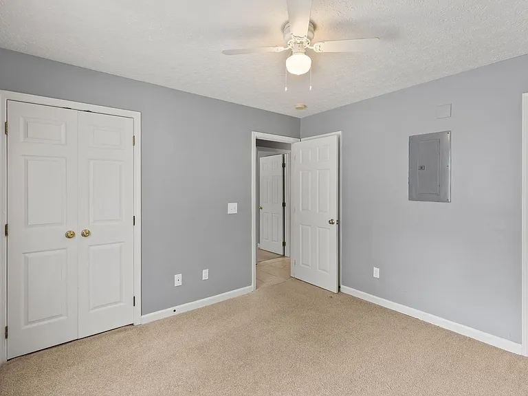 721 Ethan Ln — Photo 17