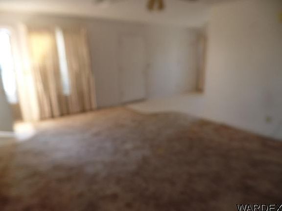 4th image of 2321 E Carver Ave