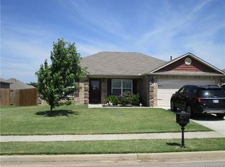 14762 S Glenn St, Glenpool, OK 74033