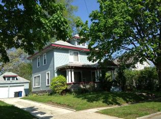 323 N Maple St, Bowling Green, OH 43402