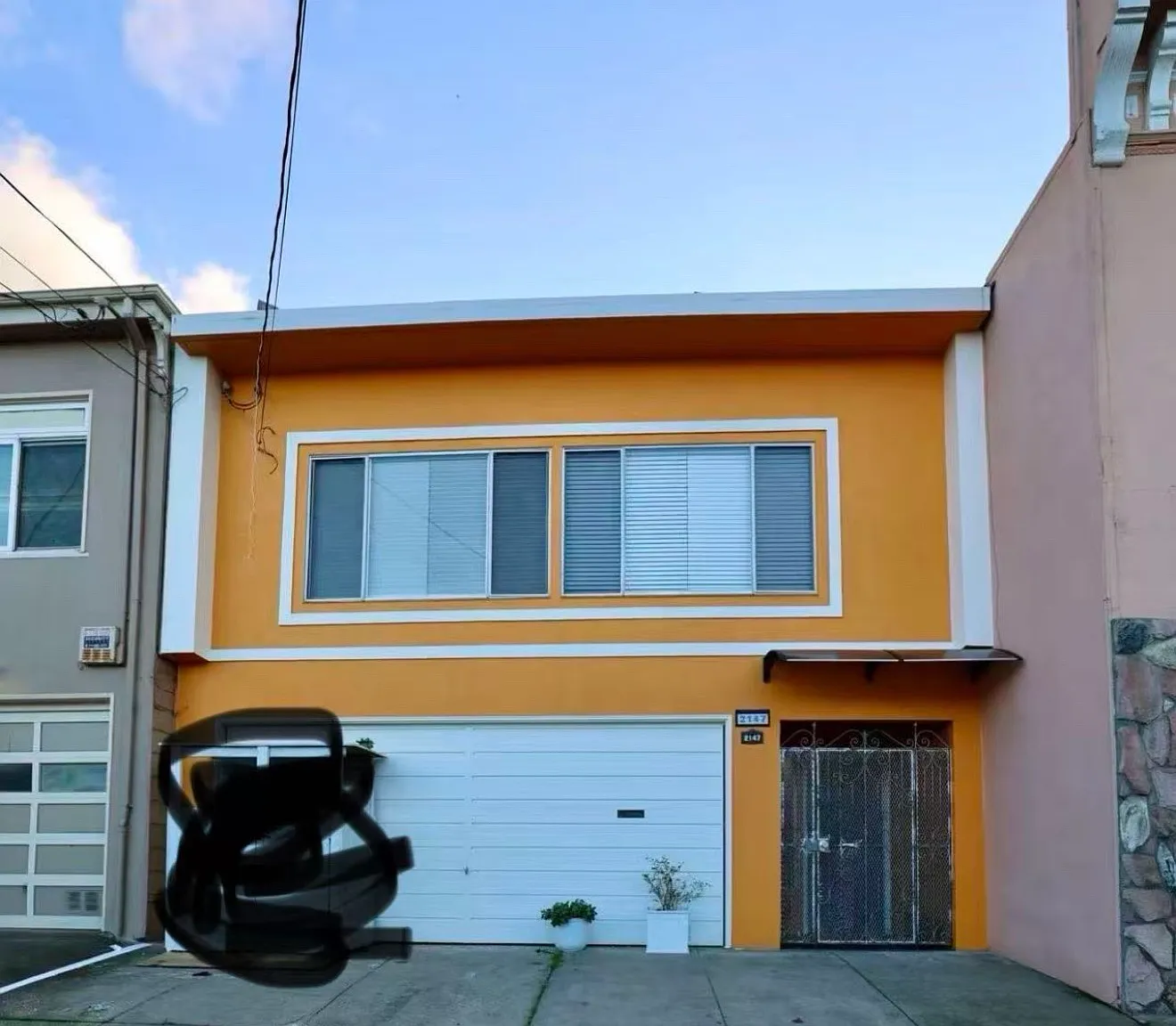 3 bed, 1251 sqft, $1,688 — Photo 1