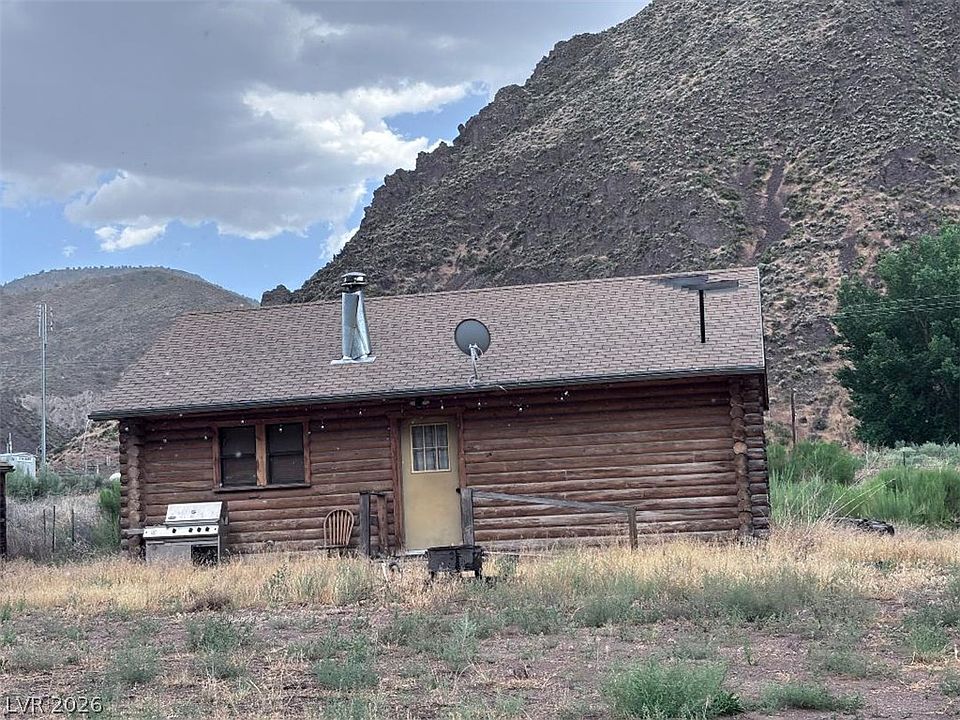 1st image of 200 Clover Creek Rd