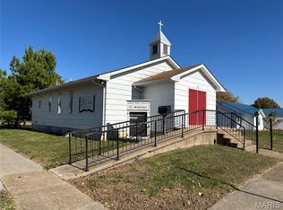 111 W Monroe Ave, Owensville, MO 65066