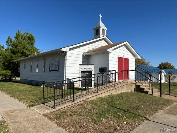 111 W Monroe Ave, Owensville, MO 65066
