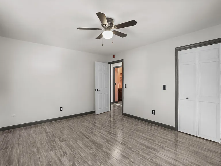 2160 Mineral Spring Ave #3-10 — Photo 6