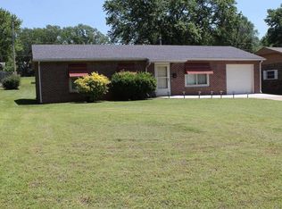 624 S 6th St, Independence, KS 67301