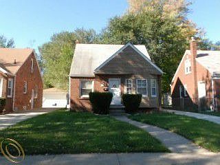 2nd image of 24331 Ridgedale Ave