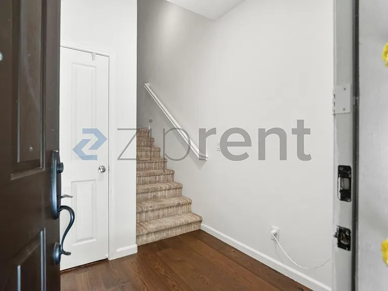 1529 Coyote Creek Way #1529 — Photo 6