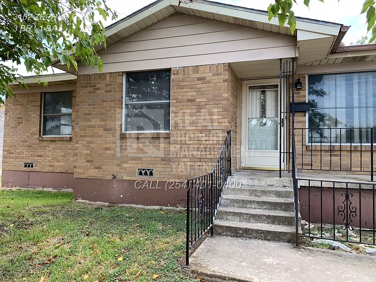 3102 Zephyr Rd — Photo 2