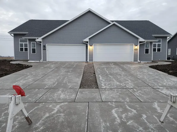 2925 Sabal Oak Dr, De Pere, WI 54115